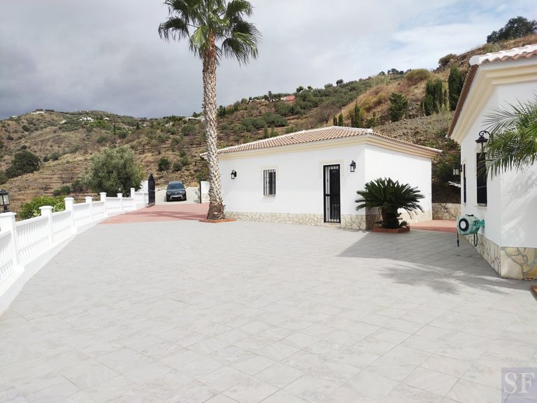 Villa for Sale in Algarrobo, Malaga 19