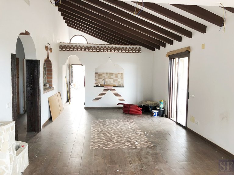 Villa for Sale in Cómpeta, Malaga 5