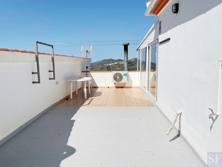 Villa for Sale in Cómpeta, Malaga 16