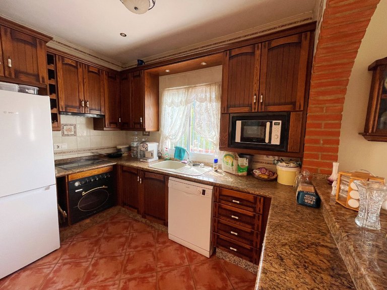 Villa for Sale in Cómpeta, Malaga 3