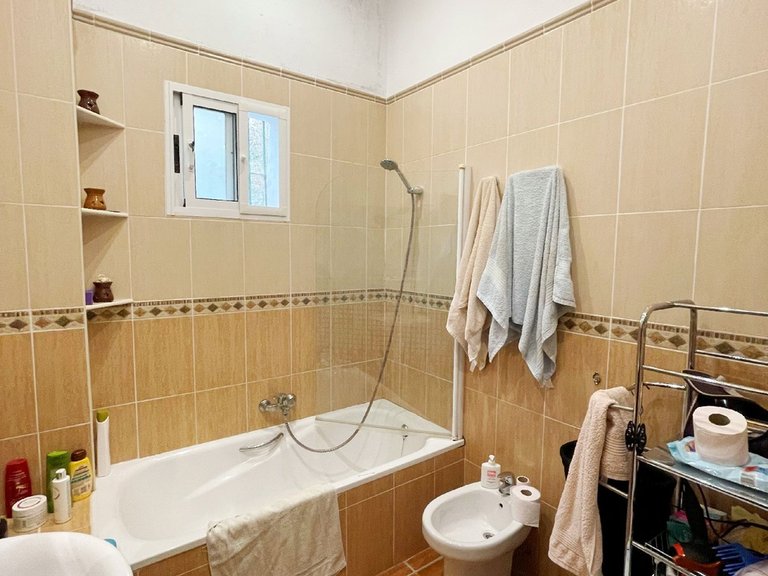 Villa for Sale in Cómpeta, Malaga 14