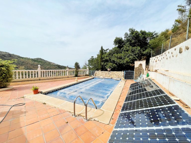 Villa for Sale in Cómpeta, Malaga 15