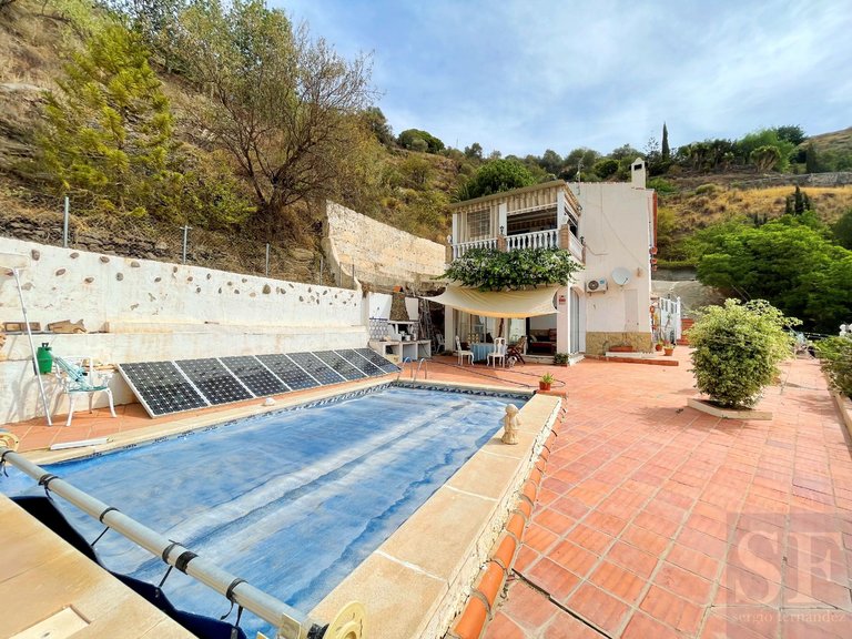 Villa for Sale in Cómpeta, Malaga 16