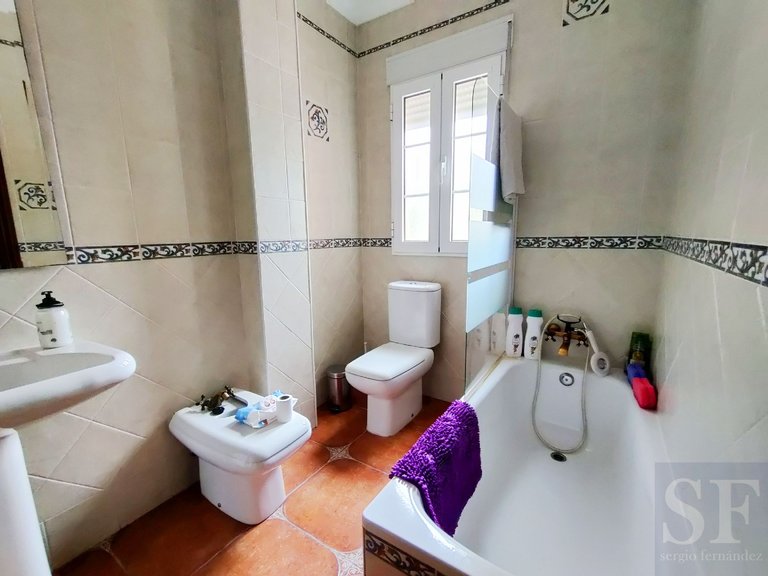 Villa for Sale in Canillas De Albaida, Malaga 15