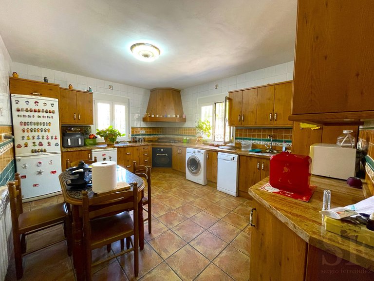 Villa for Sale in Cómpeta, Malaga 7