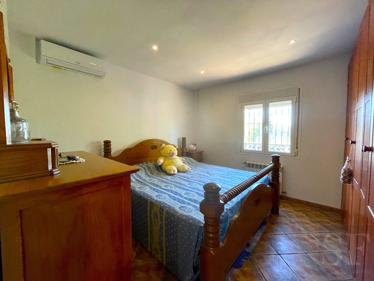 Villa for Sale in Cómpeta, Malaga 12