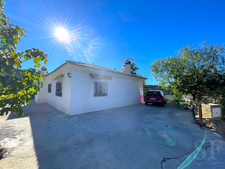 Villa for Sale in Cómpeta, Malaga 17