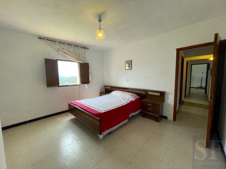 Villa for Sale in Canillas De Albaida, Malaga 10