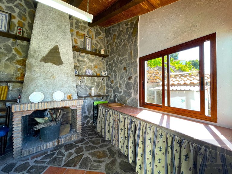 Villa for Sale in Cómpeta, Malaga 16