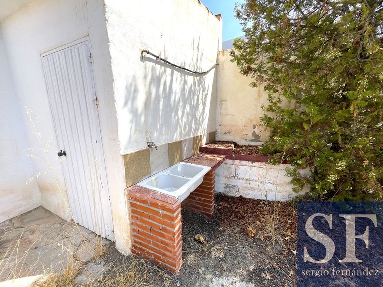 Villa for Sale in Arenas, Malaga 14