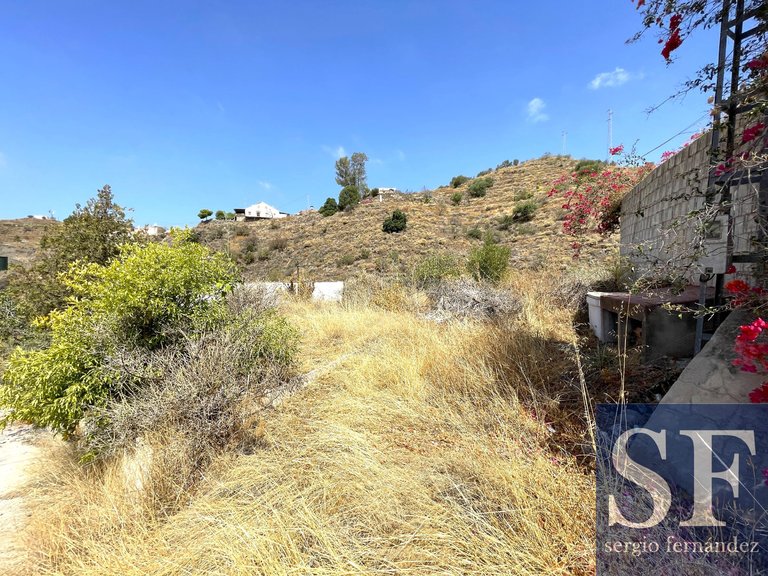 Villa for Sale in Arenas, Malaga 16