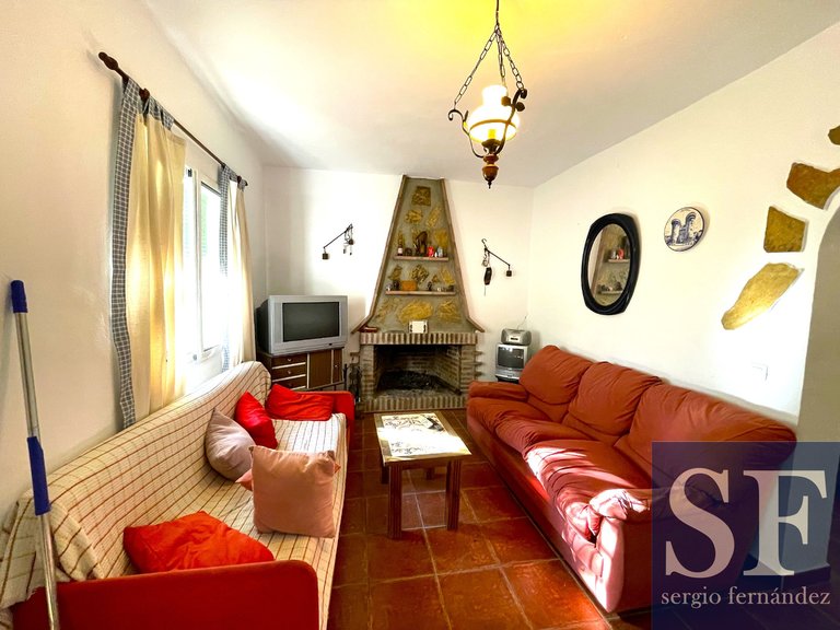 Villa for Sale in Cómpeta, Malaga 2