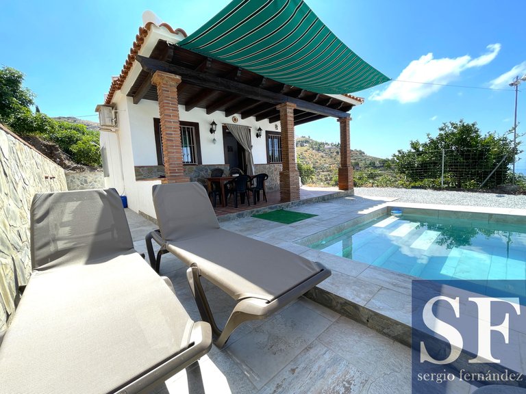Villa for Weekly Rent in Cómpeta, Malaga 10