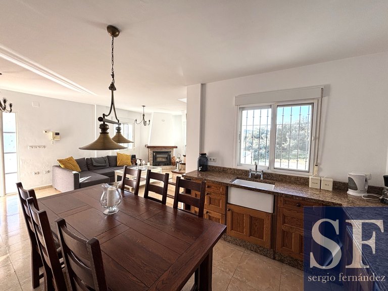 Villa for Sale in Cómpeta, Malaga 4