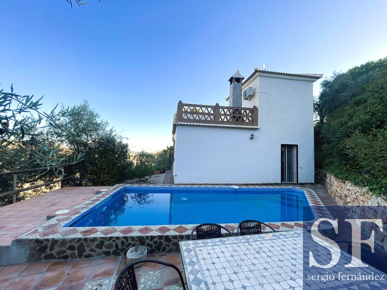 Villa for Weekly Rent in Cómpeta, Malaga 14