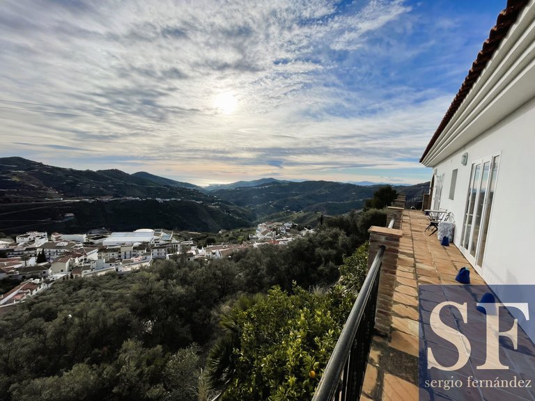 Villa for Sale in Cómpeta, Malaga 15