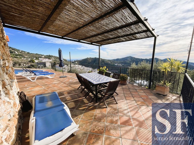 Villa for Sale in Cómpeta, Malaga 17