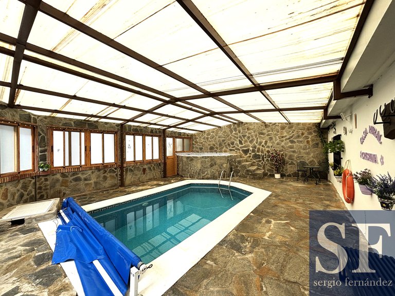 Villa for Sale in Sayalonga, Malaga 12