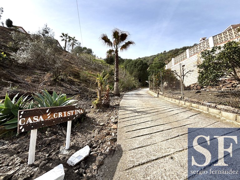 Villa for Sale in Sayalonga, Malaga 15