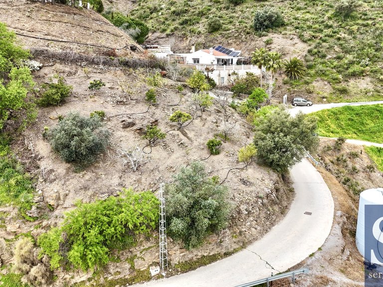 Villa for Sale in Sayalonga, Malaga 19