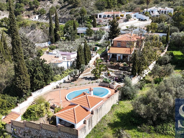 Villa for Sale in Cómpeta, Malaga 1