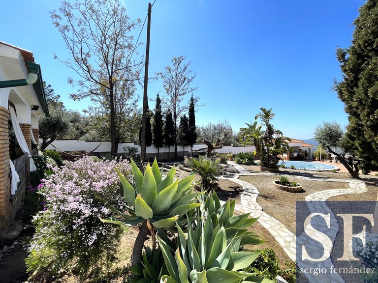 Villa for Sale in Cómpeta, Malaga 14