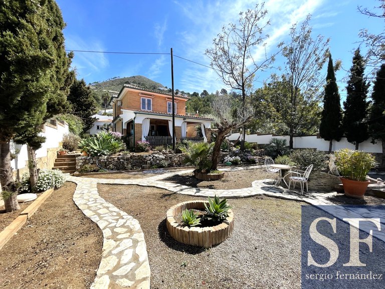 Villa for Sale in Cómpeta, Malaga 15