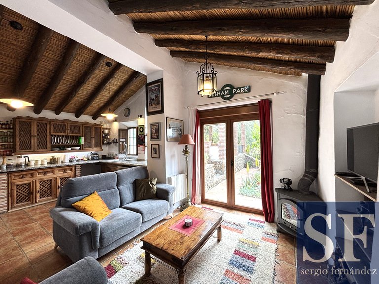 Villa for Sale in Cómpeta, Malaga 2