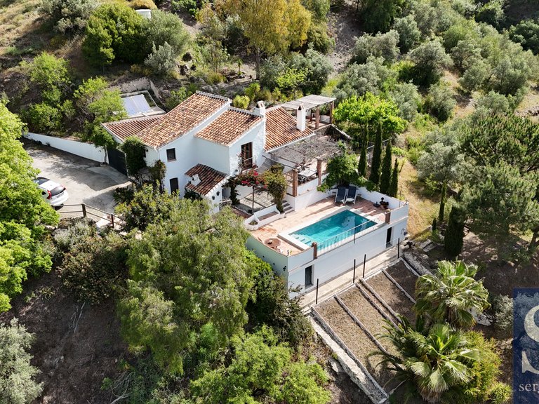 Villa for Sale in Cómpeta, Malaga 19