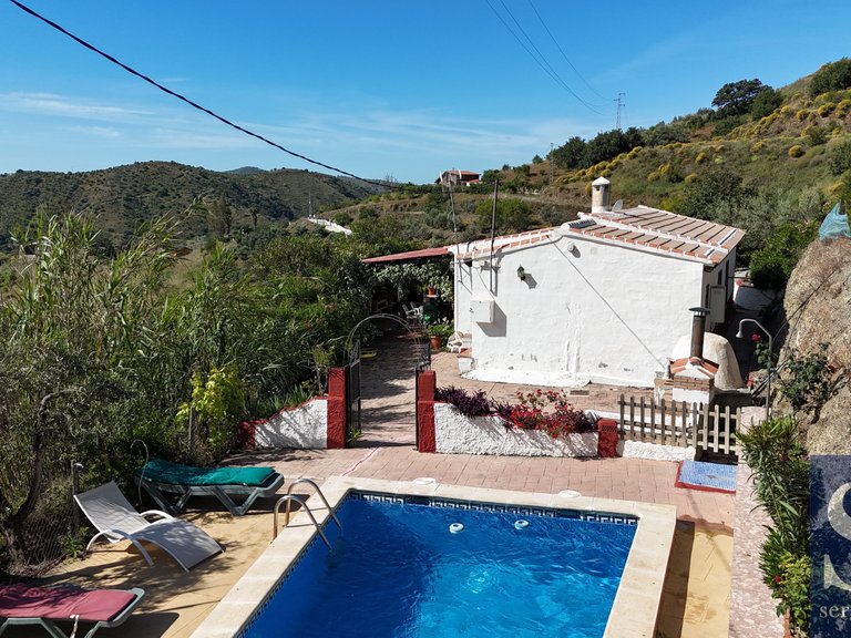 Villa for Sale in Sedella, Malaga 1