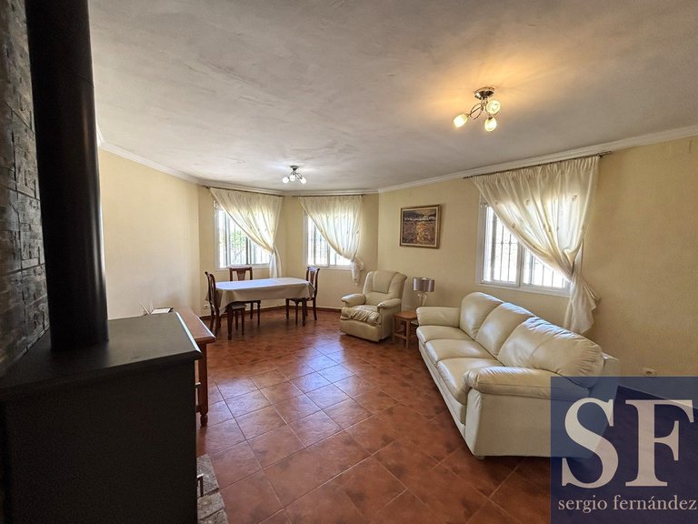 Villa for Sale in Cómpeta, Malaga 3
