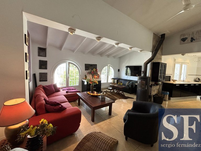 Villa for Sale in Cómpeta, Malaga 4