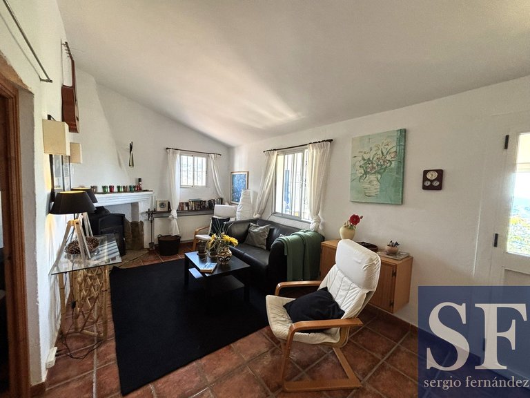 Villa for Sale in Cómpeta, Malaga 11