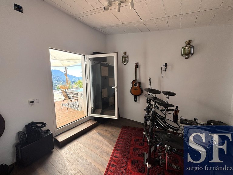 Villa for Sale in Cómpeta, Malaga 13