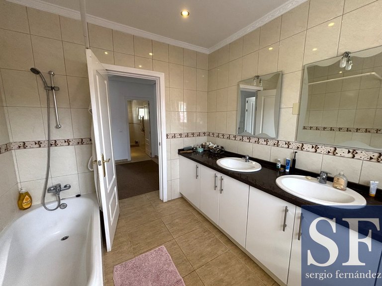 Villa for Sale in Árchez, Malaga 11