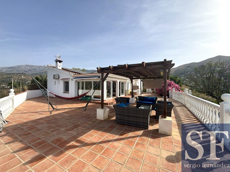 Villa for Sale in Árchez, Malaga 17