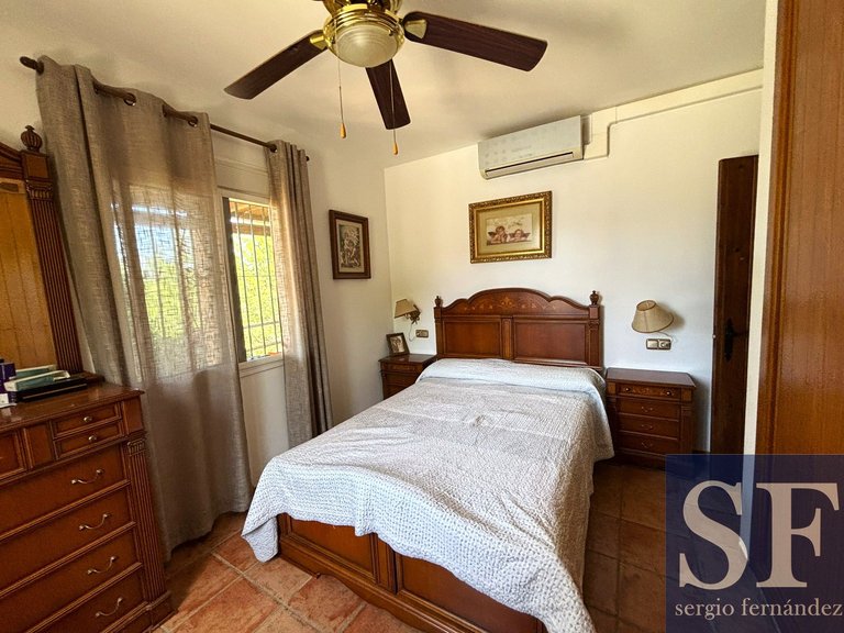 Villa for Sale in Sayalonga, Malaga 5