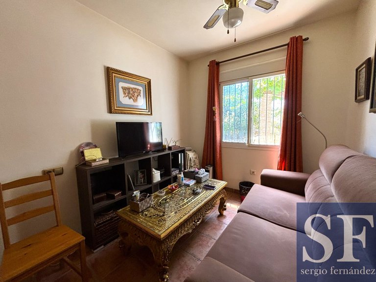 Villa for Sale in Sayalonga, Malaga 8