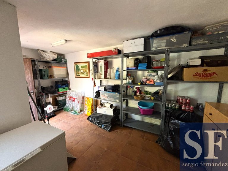 Villa for Sale in Sayalonga, Malaga 18