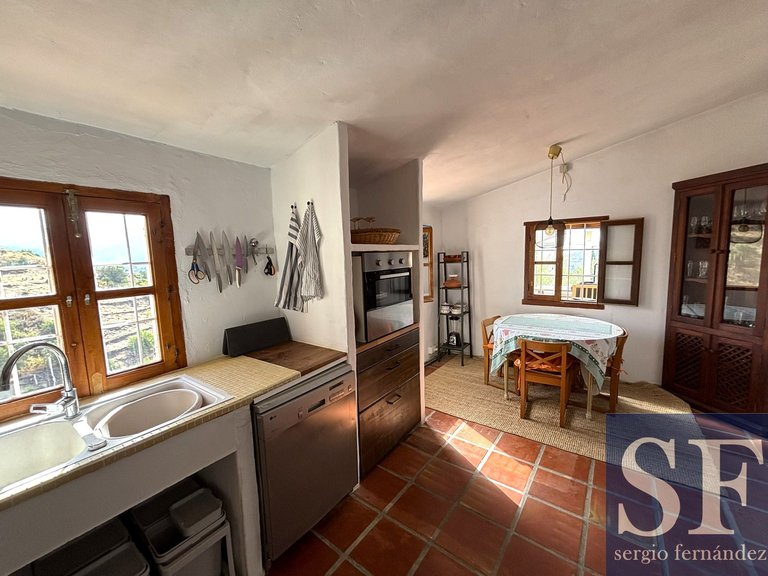 Villa for Sale in Cómpeta, Malaga 6