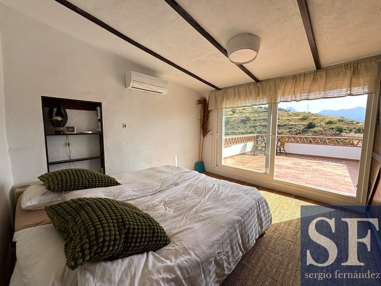Villa for Sale in Cómpeta, Malaga 7