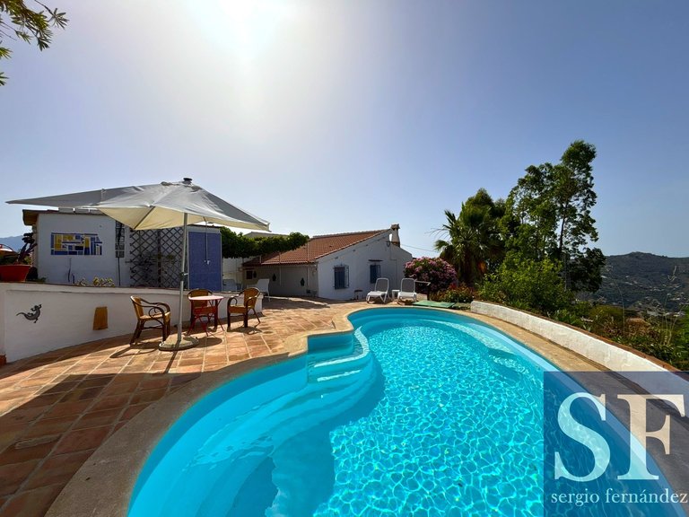 Villa for Sale in Cómpeta, Malaga 12