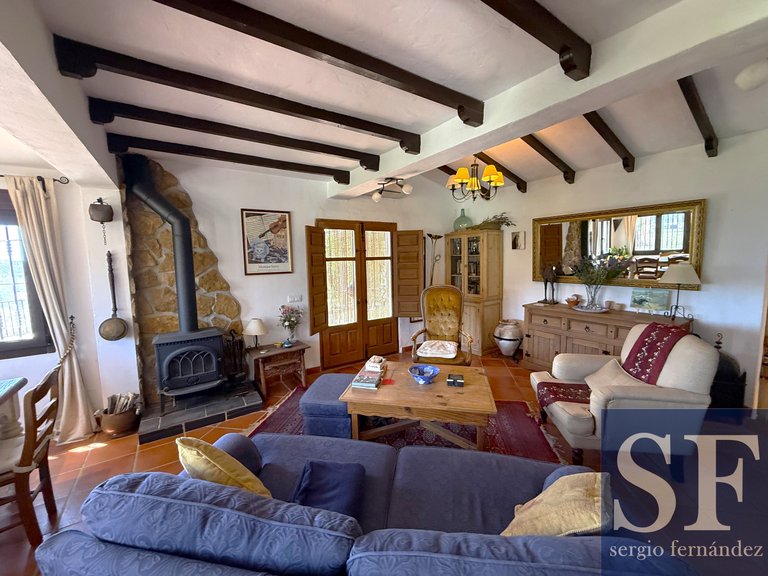 Villa for Sale in Cómpeta, Malaga 3
