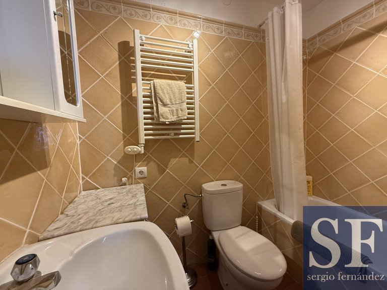 Villa for Sale in Cómpeta, Malaga 11