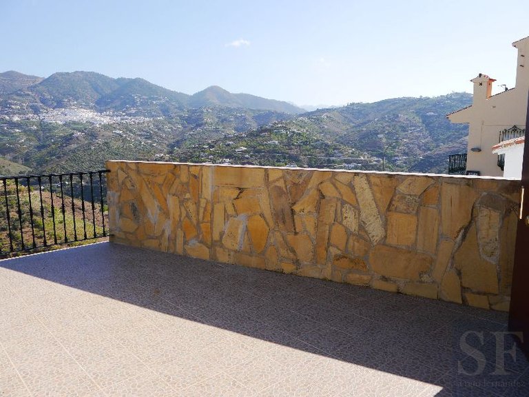 Town House for Sale in Corumbela, Malaga 14