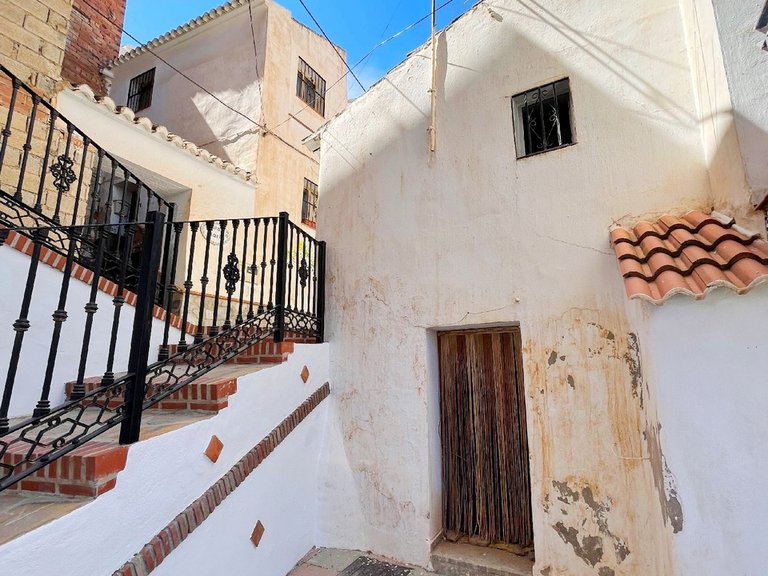 Town House for Sale in Sedella, Malaga 17