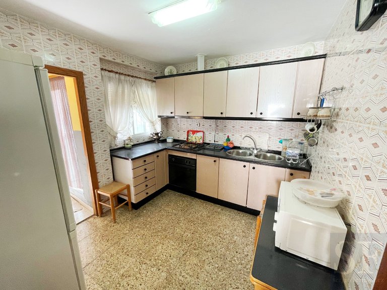 Town House for Sale in Cómpeta, Malaga 5