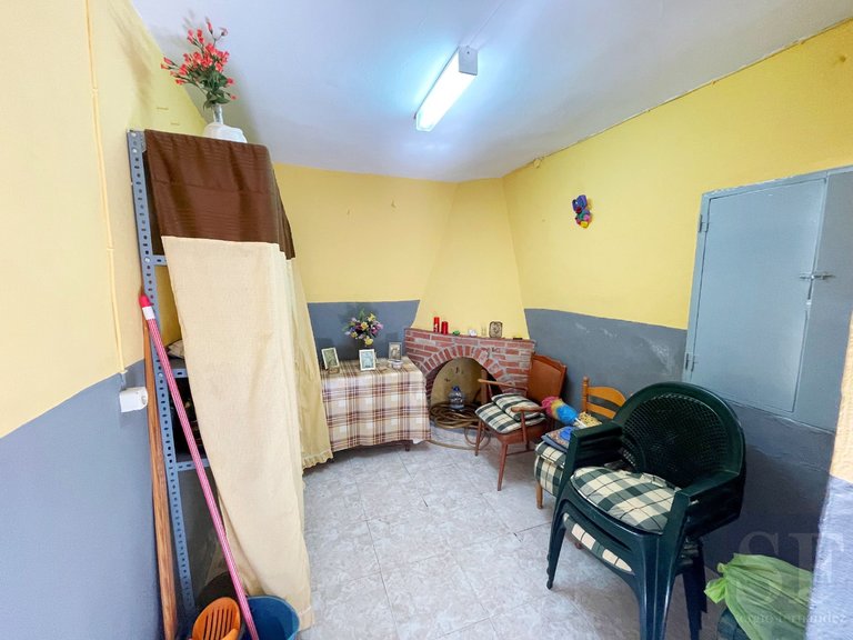 Town House for Sale in Cómpeta, Malaga 8