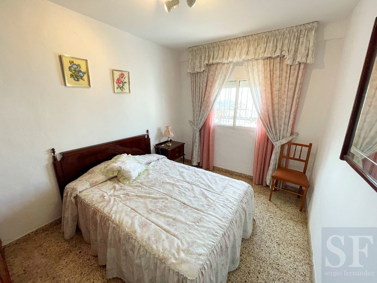 Town House for Sale in Cómpeta, Malaga 11
