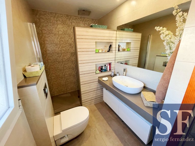 Town House for Sale in Canillas De Albaida, Malaga 7